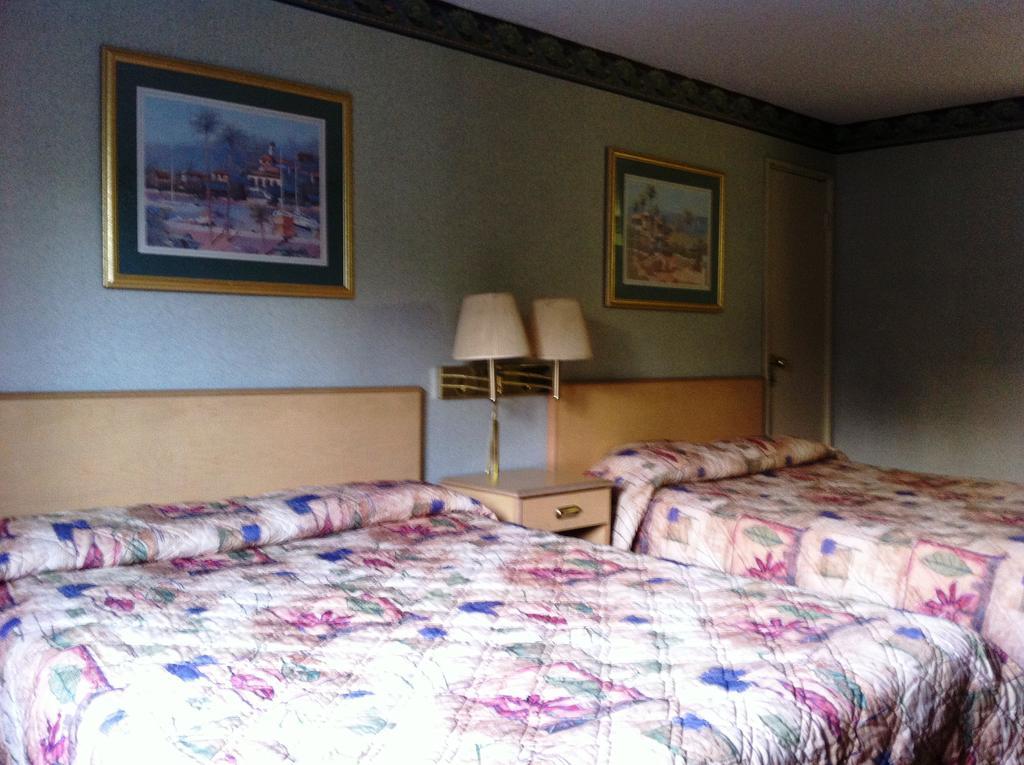 سانتا أنا، كاليفورنيا Civic Center Inn الغرفة الصورة
