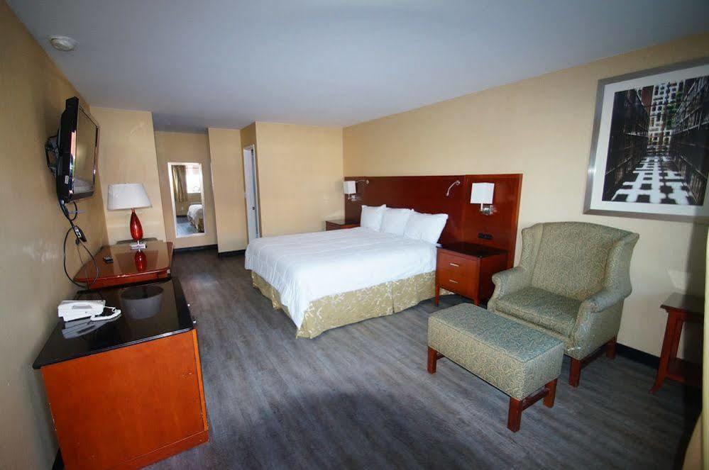 سانتا أنا، كاليفورنيا Civic Center Inn المظهر الخارجي الصورة